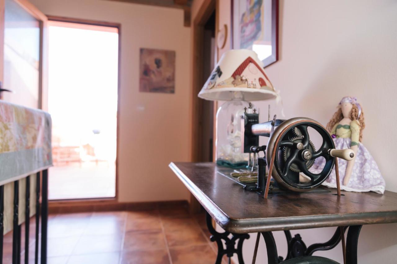 Casa Rural El Gato Encantado Matalebreras Esterno foto